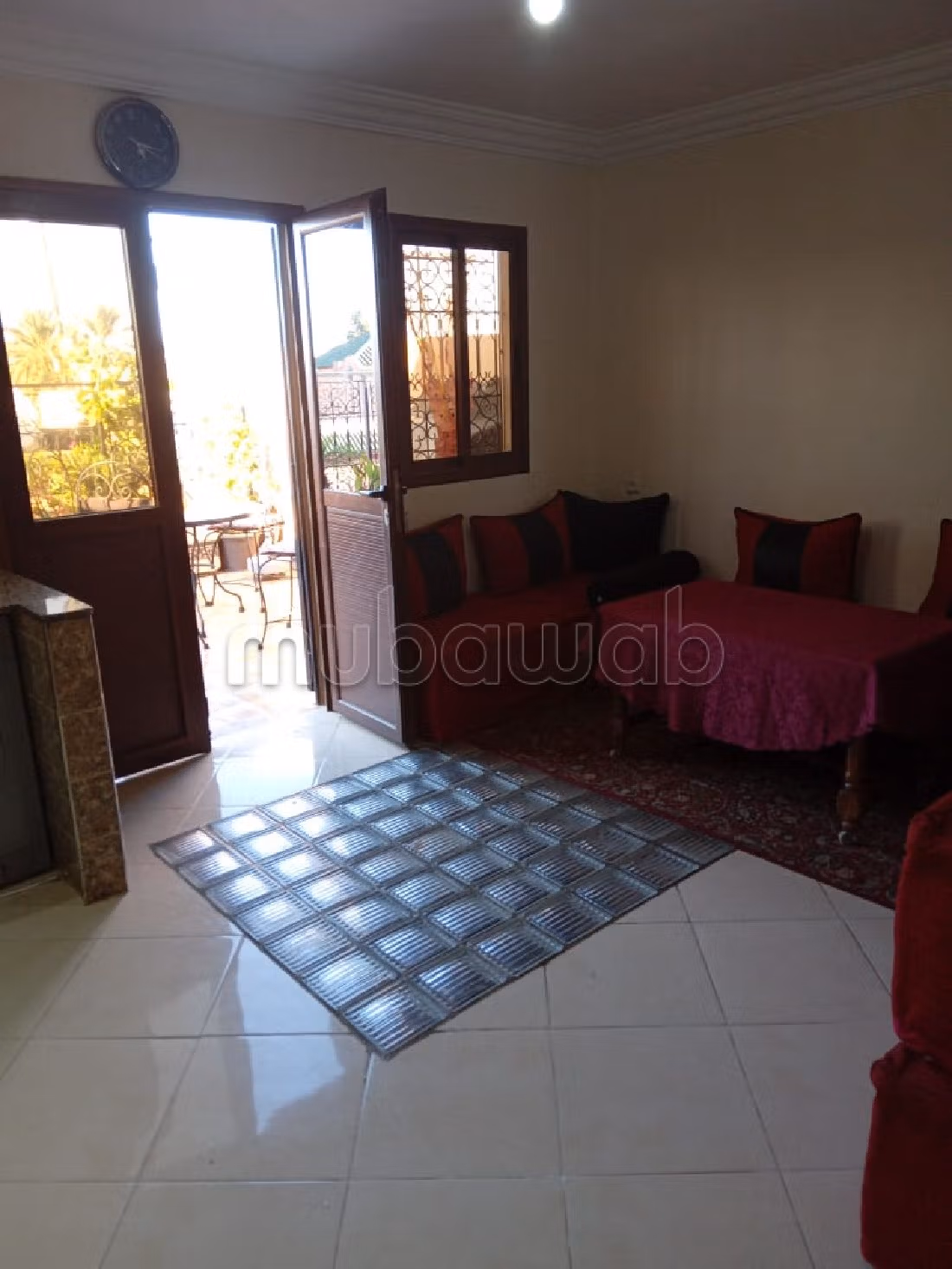 شقة للشراء بالنخيل. 6 قطع رائعة. مفروشة