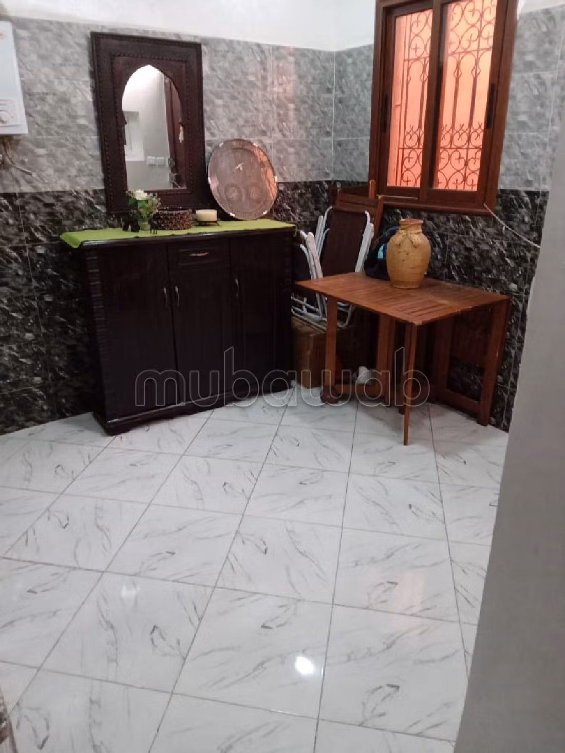 شقة للشراء بالنخيل. 6 قطع رائعة. مفروشة