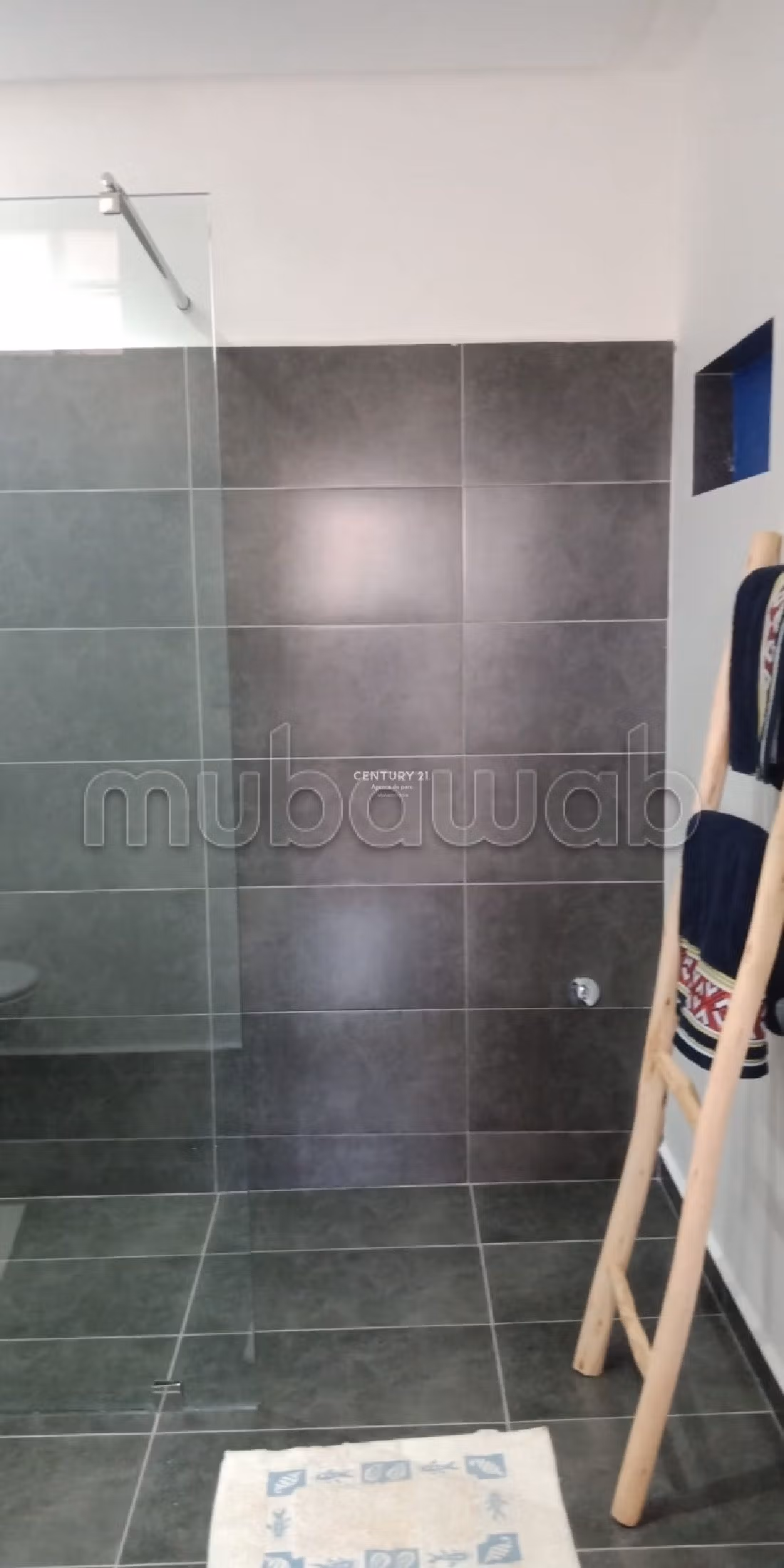 Splendida casa in affitto. 4 ampi locali. Arredato