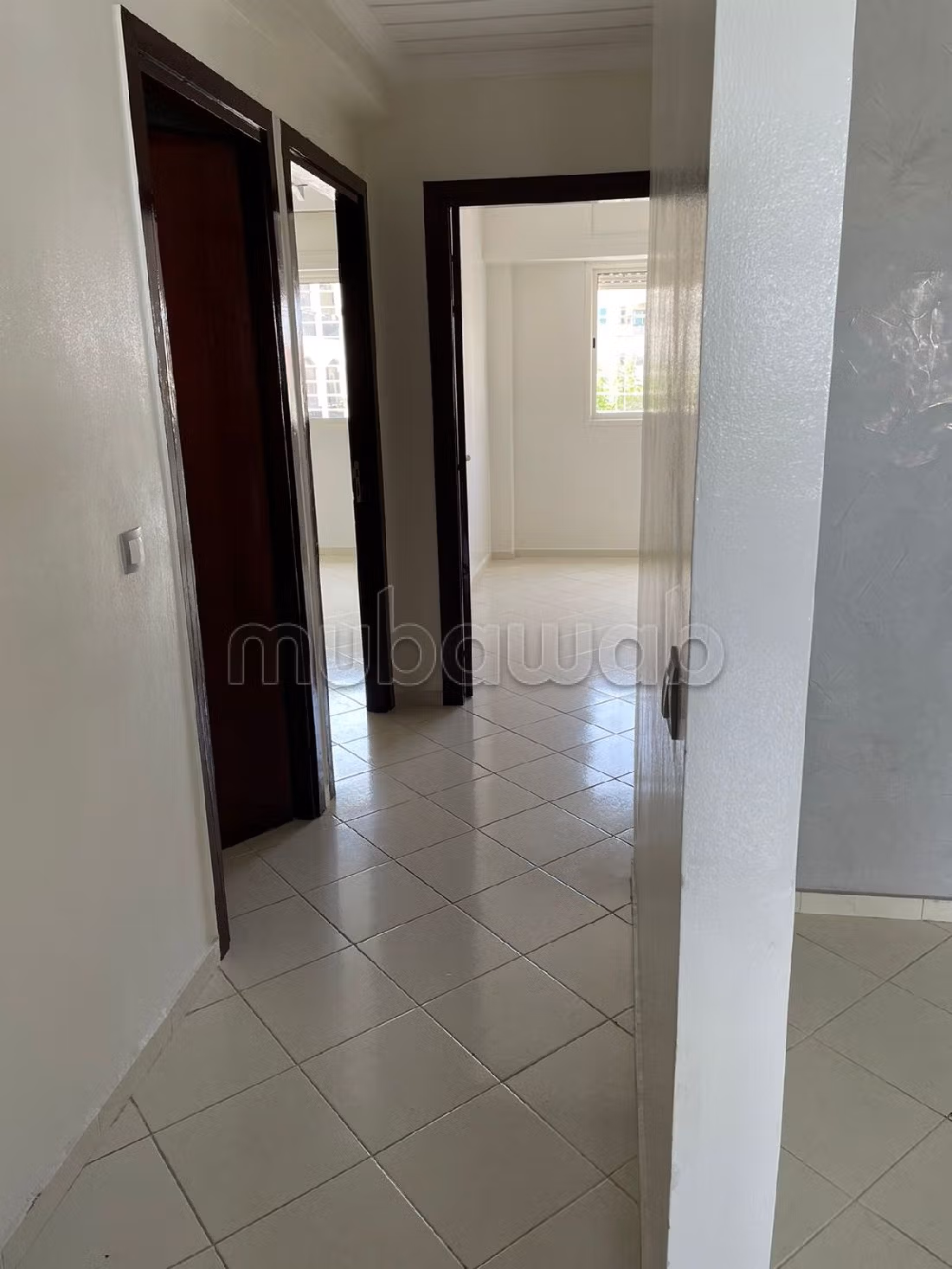 شقة رائعة للبيع ب حي شماعو. 3 غرف رائعة. صالون مغربي نموذجي ، إقامة آمنة. 