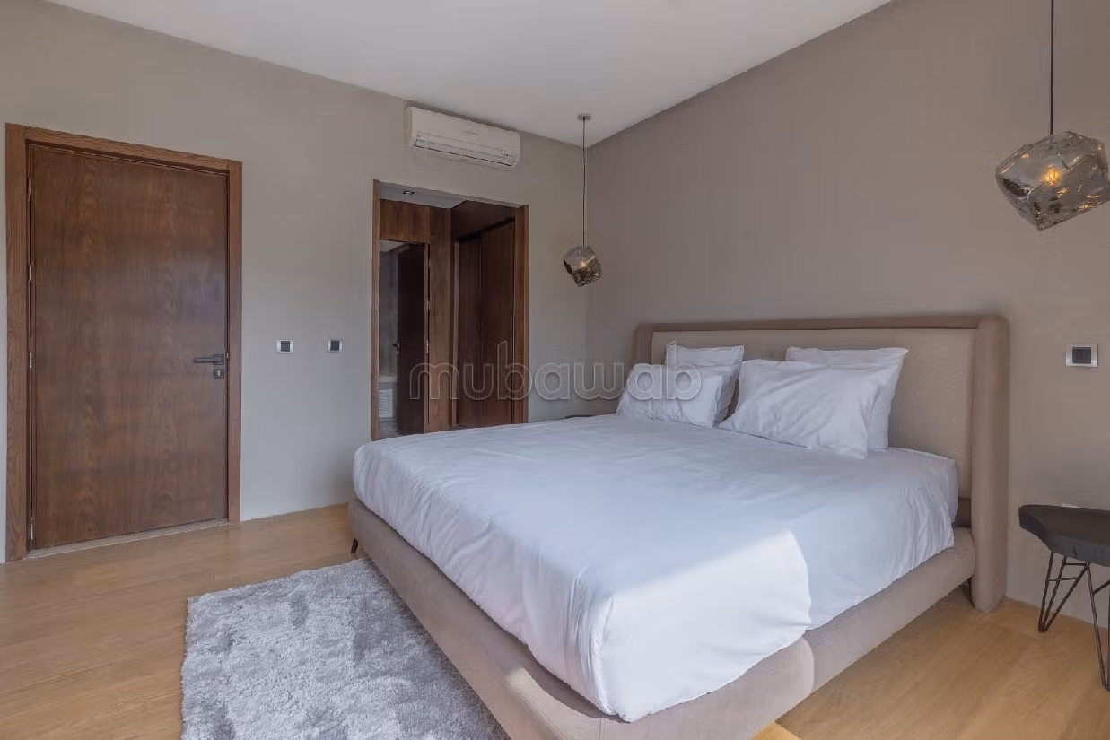 منزل رائع للكراء بعين الذياب. 6 قطع مريحة. مفروشة