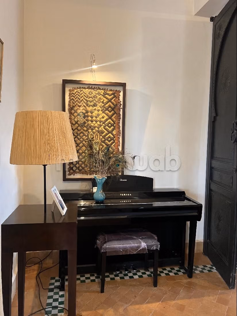 Casa de lujo en venta en Route de Fez. 4 hermosas habitaciones. Amueblado.