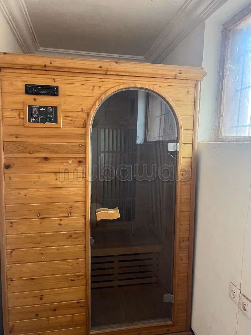 Casa de lujo en venta en Route de Fez. 4 hermosas habitaciones. Amueblado.