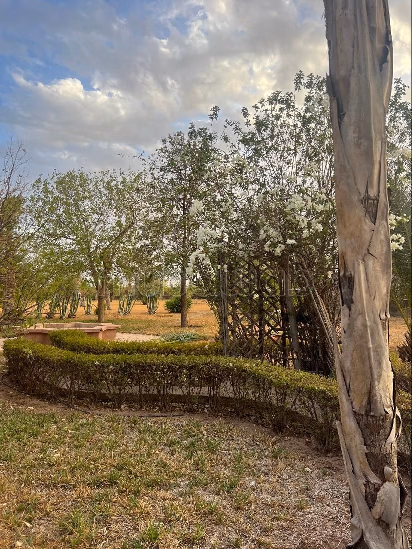 Casa de lujo en venta en Route de Fez. 4 hermosas habitaciones. Amueblado.