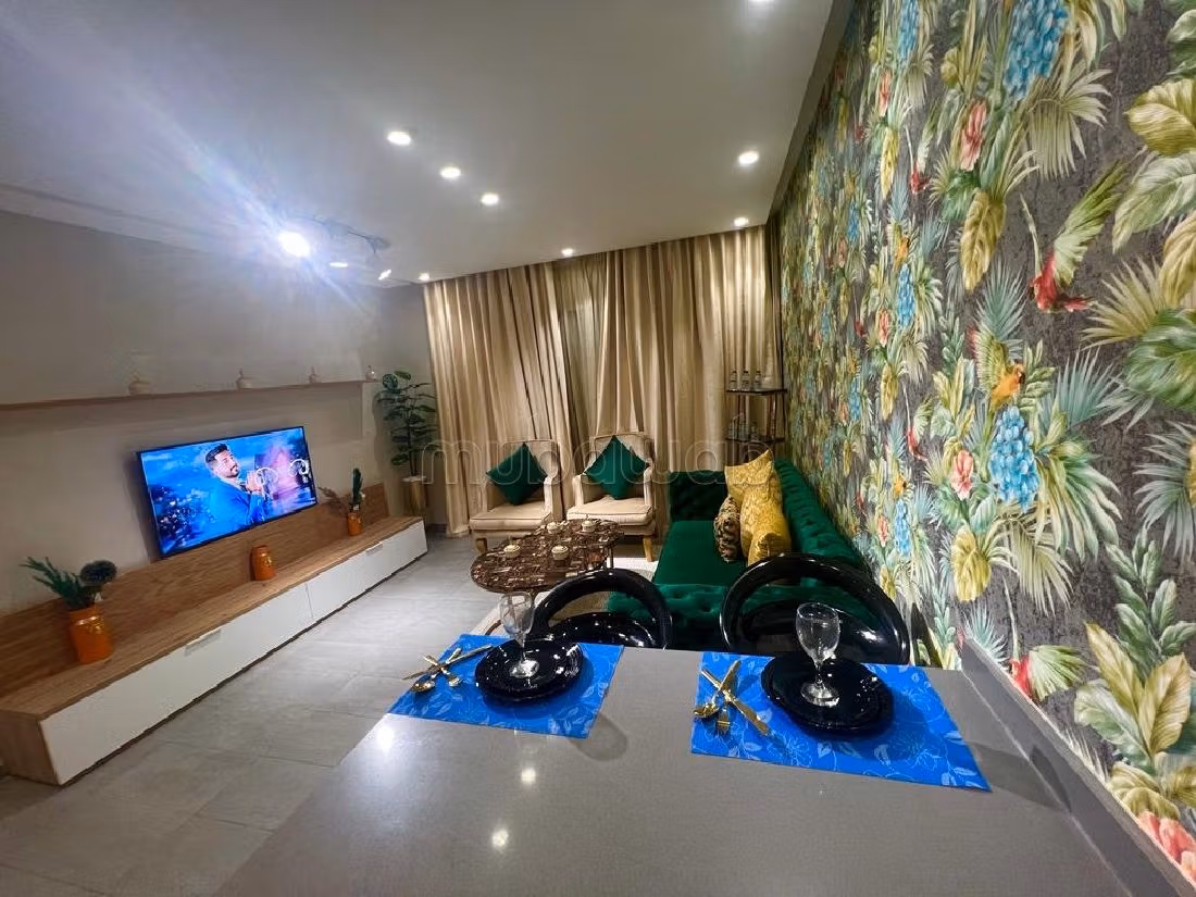 Pisos en alquiler en Casablanca Finance City. 2 habitaciones. Conserje disponible, aire condicionado general. 