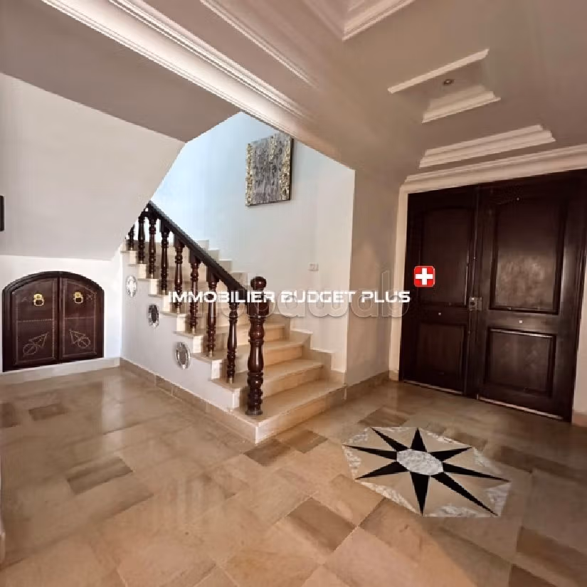 Superbe Villa meublée à vendre à Kélibia