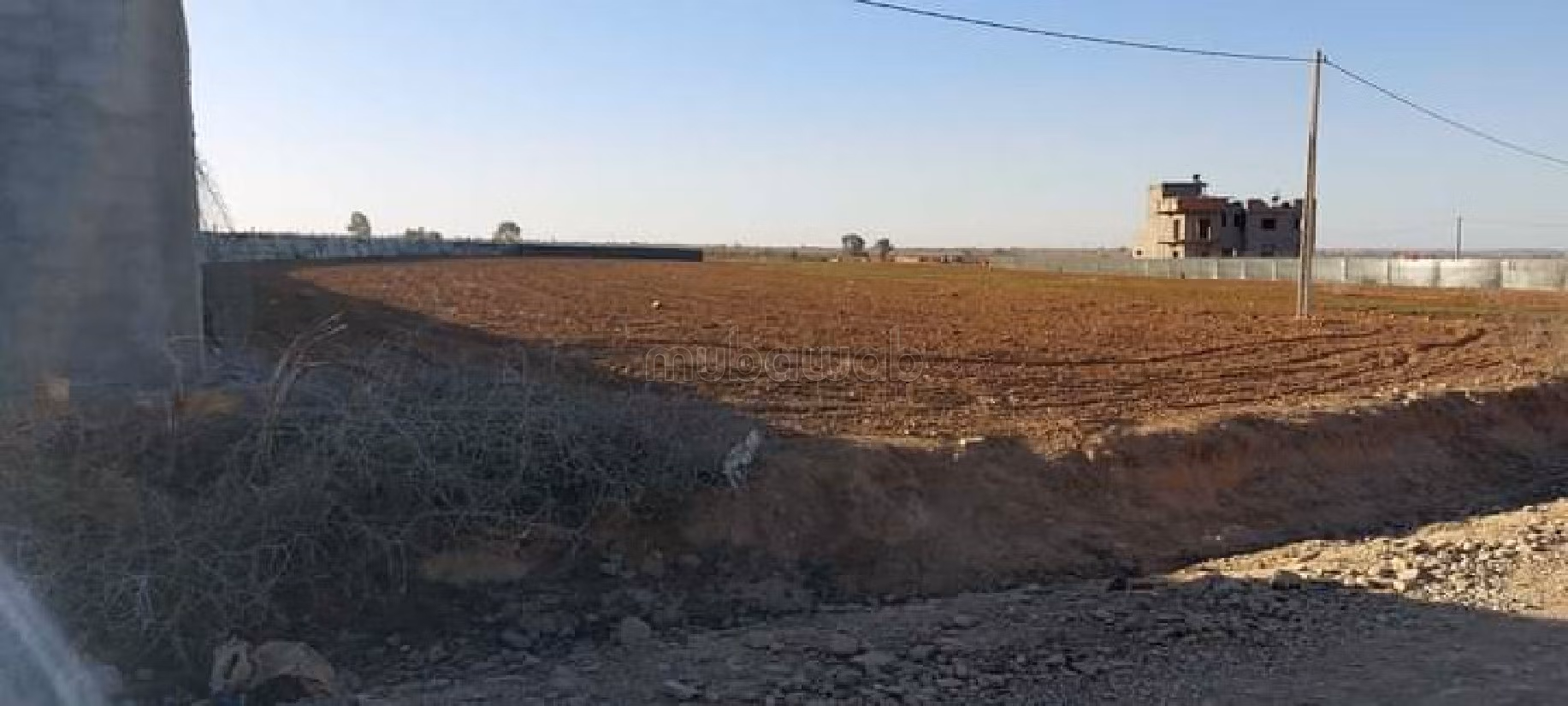 A vendre: Magnifique terrain de 5556 m²