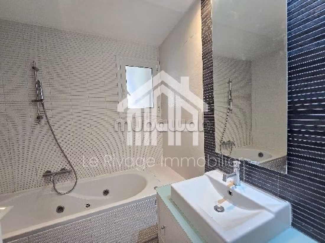 Appartement S3 meublé aux berges du lac 2