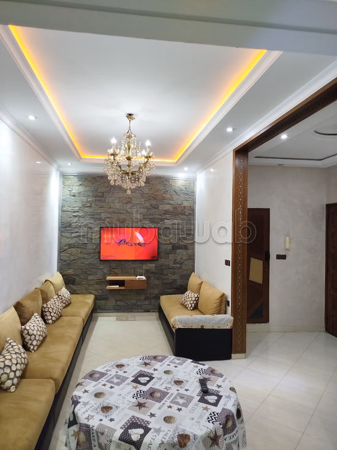 بيع منزل ممتاز ب حي شماعو. 4 قطع. صحن فضائي وباب متين وممتاز