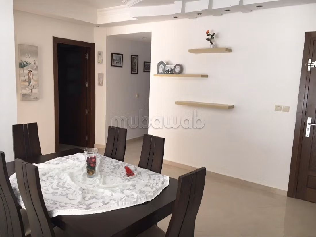 Find an apartment for rent in Hassan Centre Ville. 3 rooms. Fully furnished