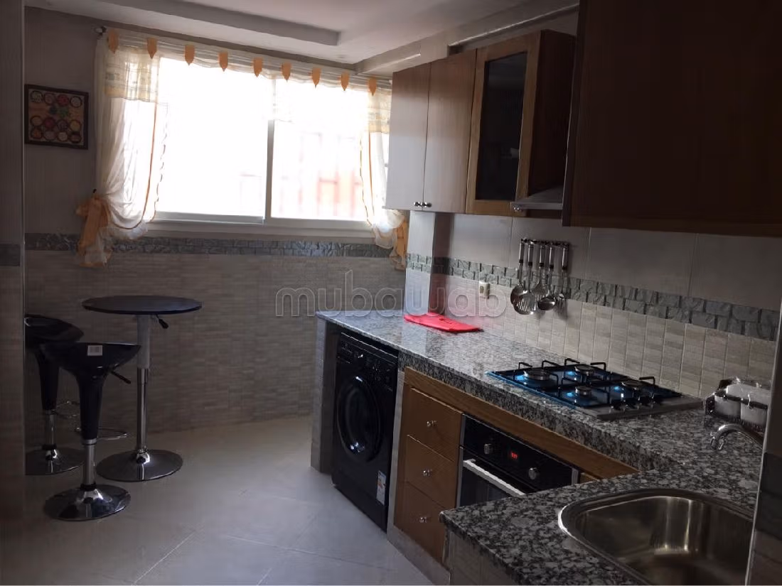 Find an apartment for rent in Hassan Centre Ville. 3 rooms. Fully furnished