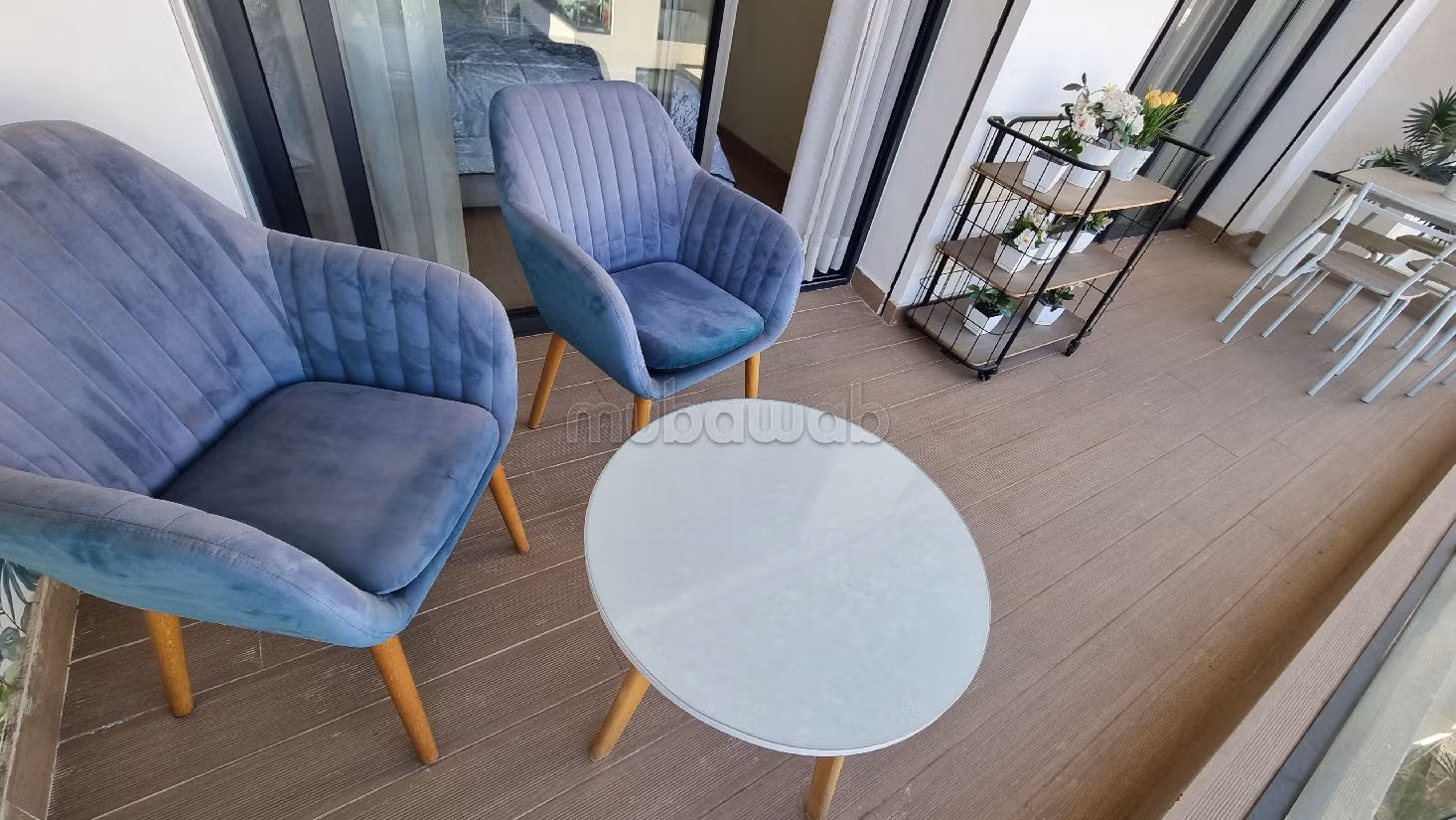 Appartementen om te huren in Californie. 1 Ruimte. Gemeubileerd.