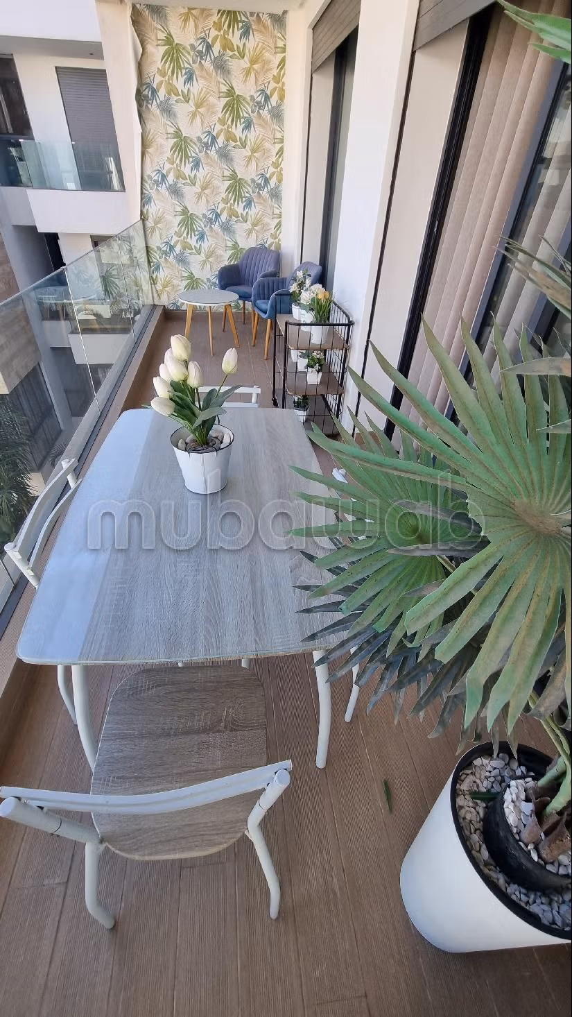 Appartementen om te huren in Californie. 1 Ruimte. Gemeubileerd.
