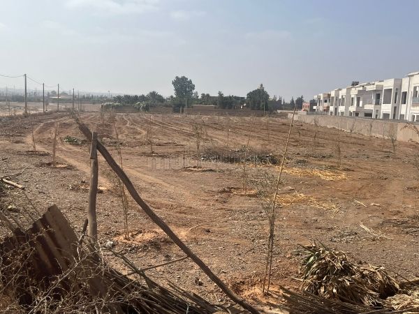 Nu kopen: land in Route Casablanca. Totale oppervlakte 12430 m². 