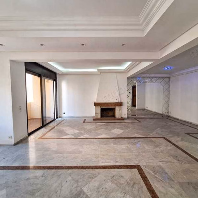 Apartment for Sale of 254.0 m² in Casablanca, Maarif Extension