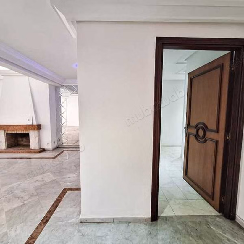 Apartment for Sale of 254.0 m² in Casablanca, Maarif Extension