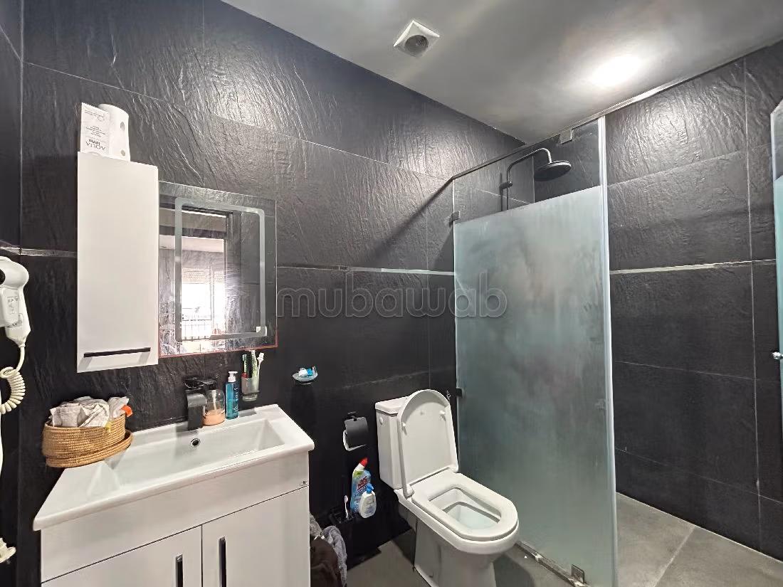 Fabulous apartment for sale. Large area 100 m². Garden and garage