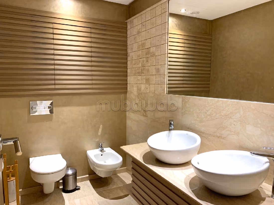 Superbe appartement à louer à Ferme Bretonne Hay Arraha. Surface de 156 m². Meublé