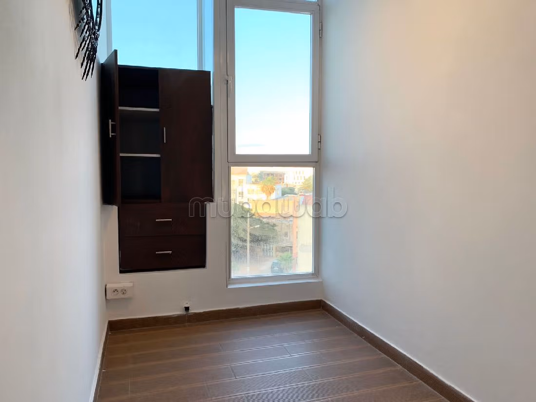 Superbe appartement à louer à Ferme Bretonne Hay Arraha. Surface de 156 m². Meublé