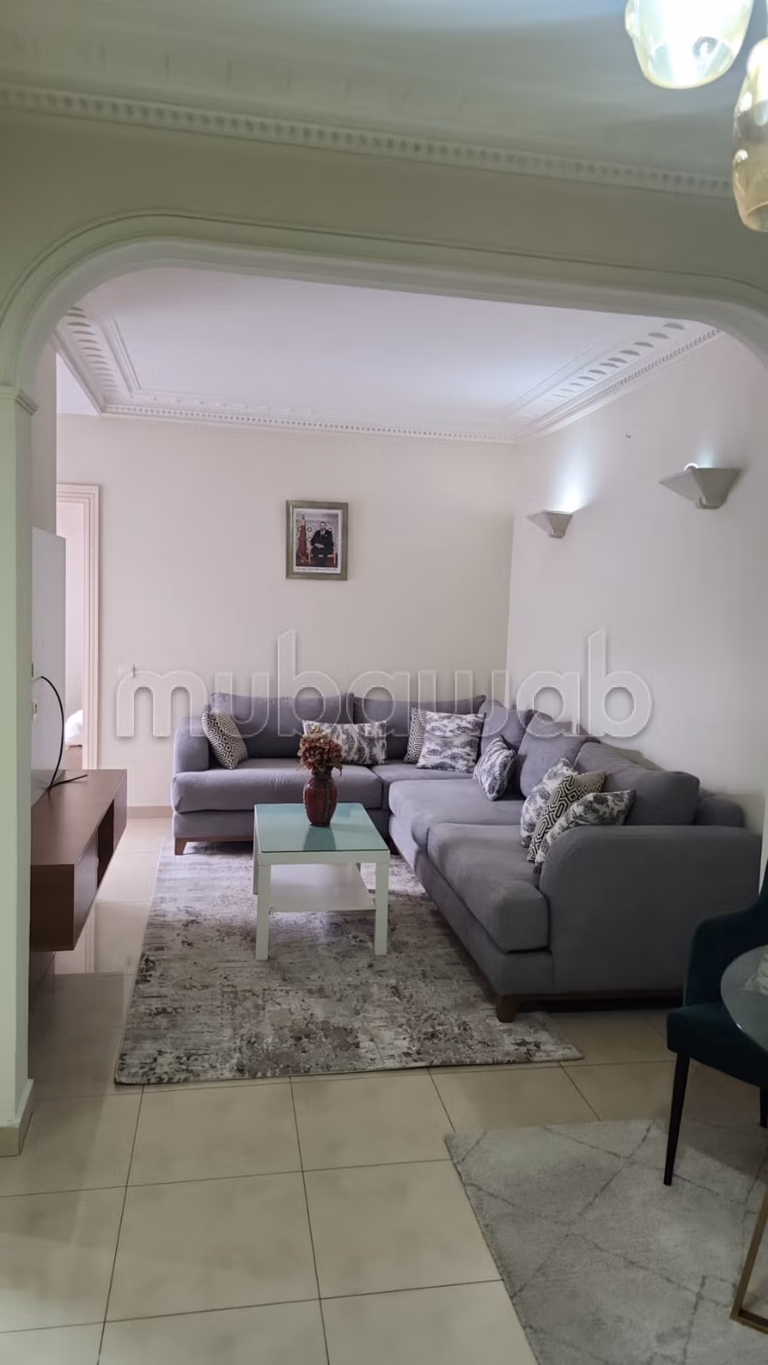 Find an apartment for rent in Gauthier. 2 comfortable rooms. Beautiful terrace.