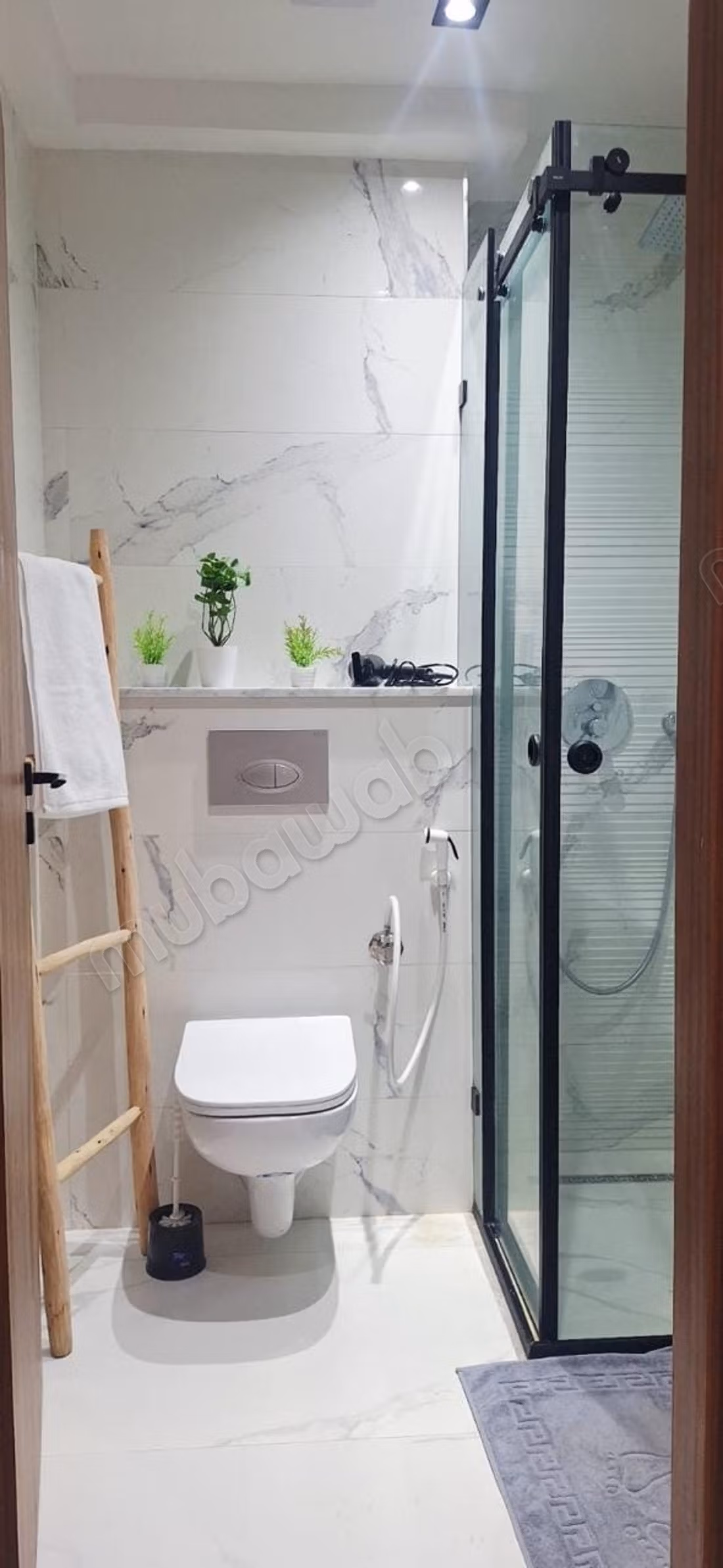 App 3 Bedrooms with Pool