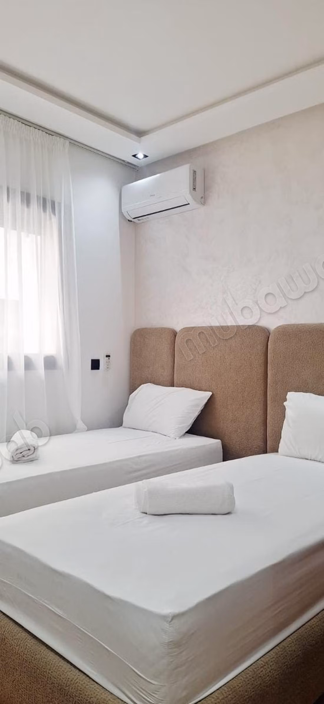App 3 Bedrooms with Pool