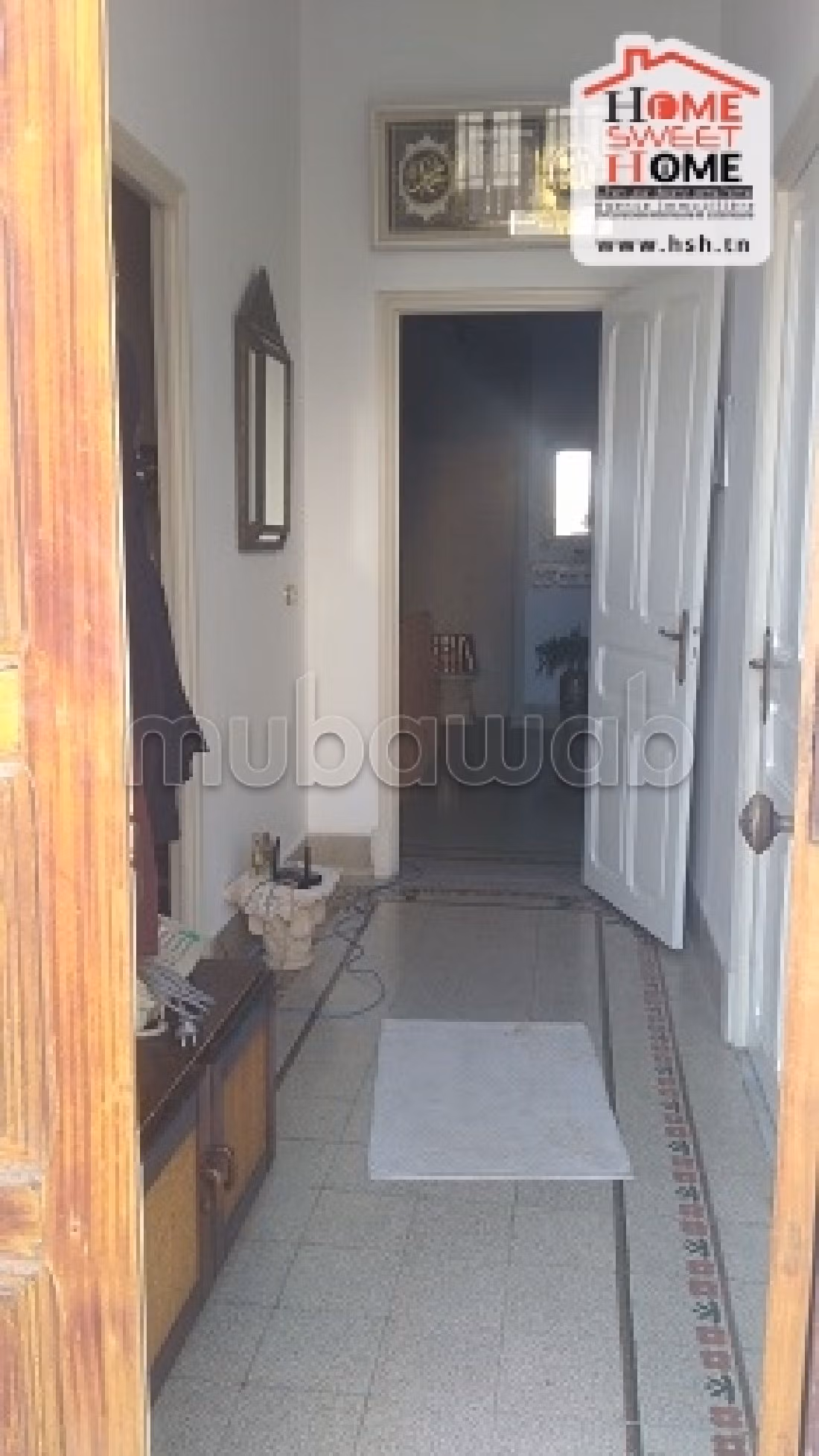 منزل جميل جدا للبيع ب باب بحر. 10 غرف. موقف للسيارات وحديقة. 