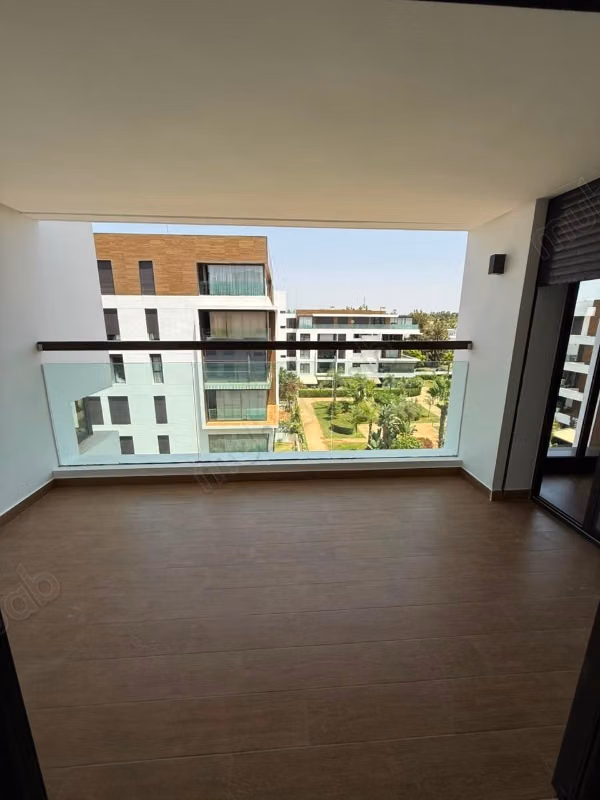 Appartement vide à louer Orangeraies Souissi