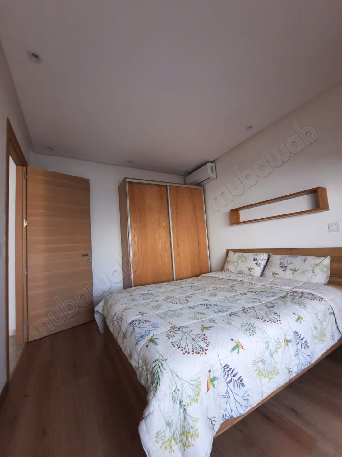 Studio bien situé a kitea 
route el jadida