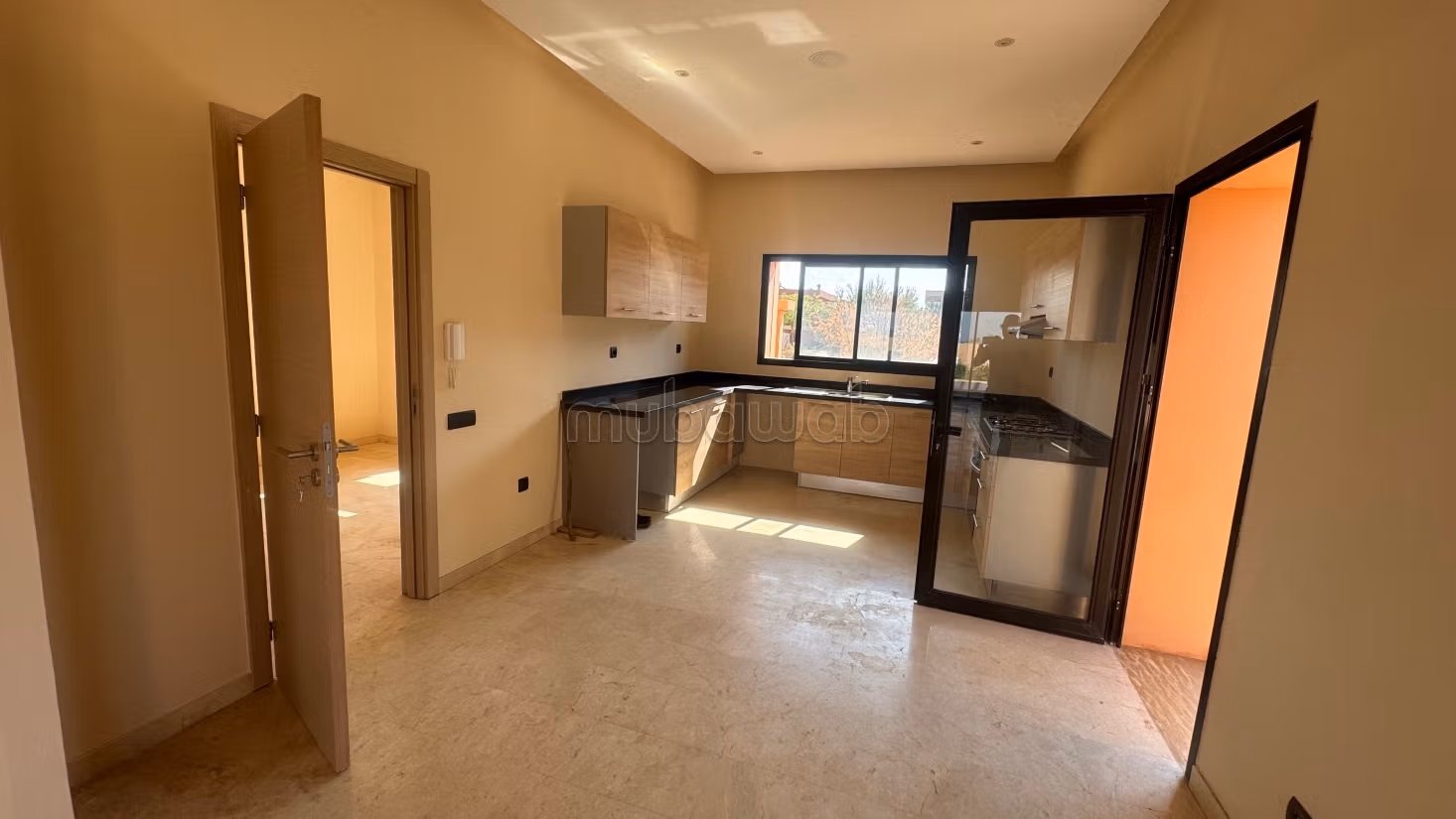 Plusieurs villas front golf à vendre piscine privatives