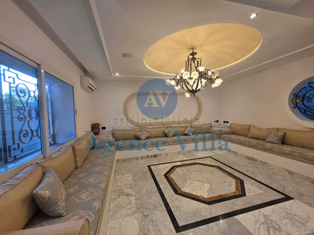 Villa s7 à Carthage avec piscine