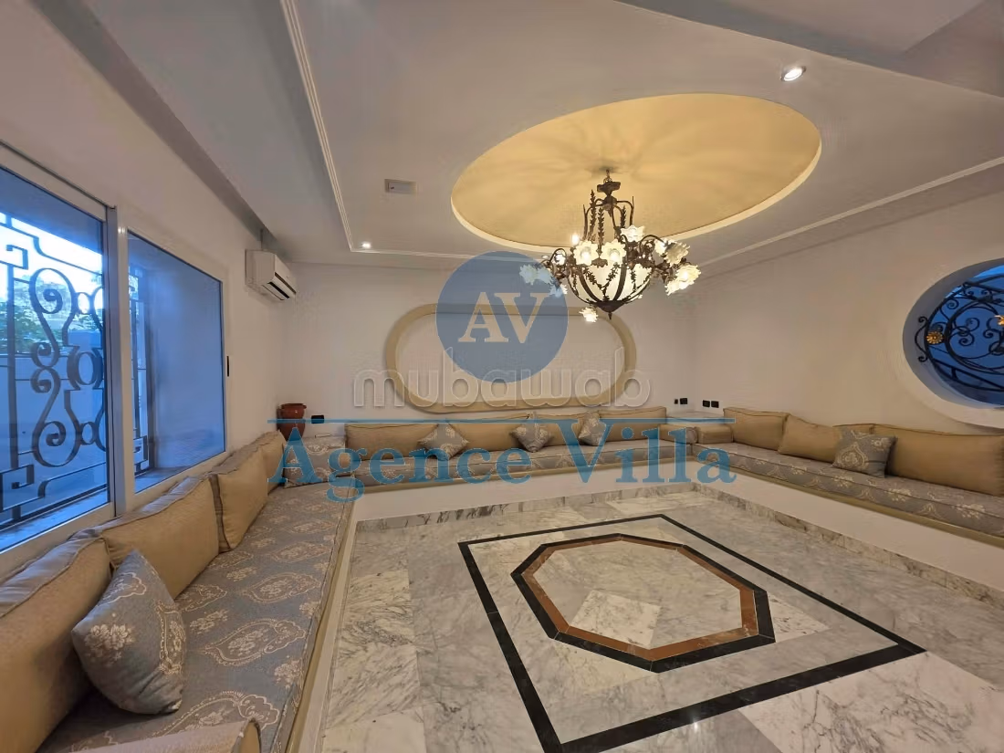 Villa s7 à Carthage avec piscine