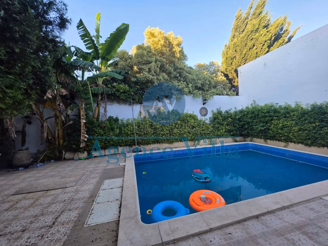 Villa s7 à Carthage avec piscine
