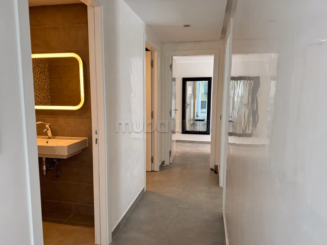 Luxe appartement meublé à louer avec vue sur mer