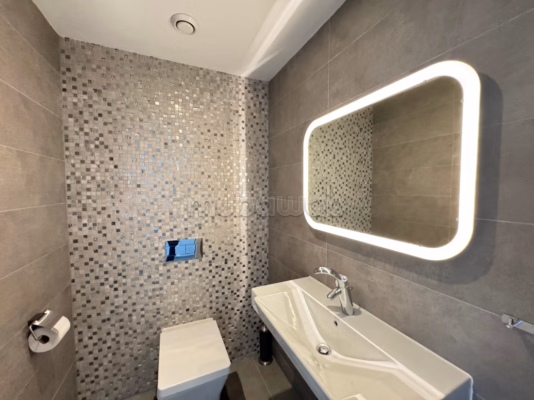 Luxe appartement meublé à louer avec vue sur mer