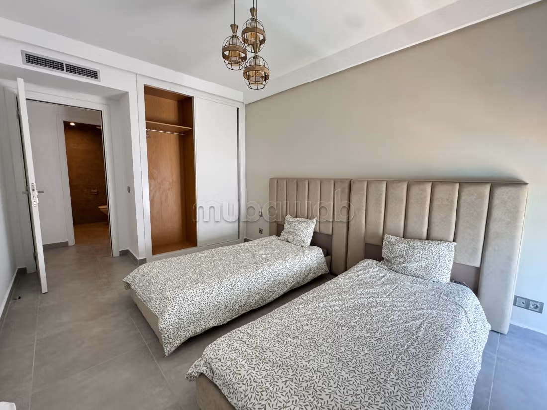 Luxe appartement meublé à louer avec vue sur mer
