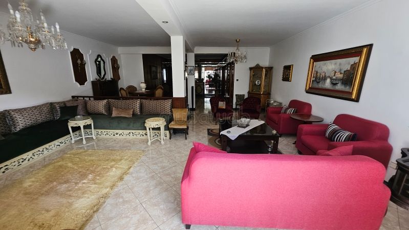 Appartementen te koop in Gauthier. 6 Ruimtes. Gemeubileerd. 