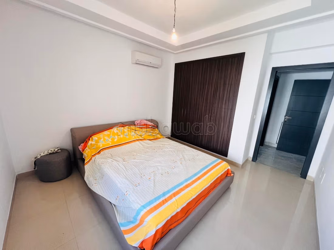 Fabulous apartment for sale in Hammamet Nord. 4 beautiful rooms. caretaker and air conditioning. 