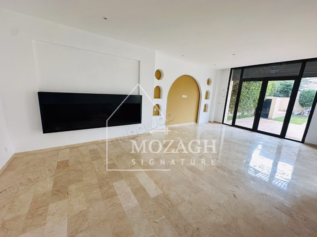 Magnifique villa 3 chambres avec piscine – Al Maaden Golf