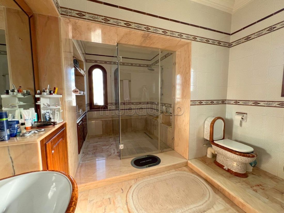 Villa s5 avec piscine a vendre