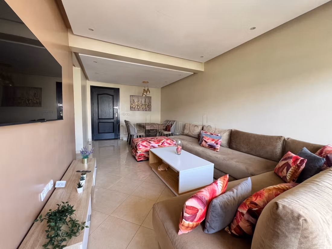 Rent an apartment. Dimension 100 m². Well decorated