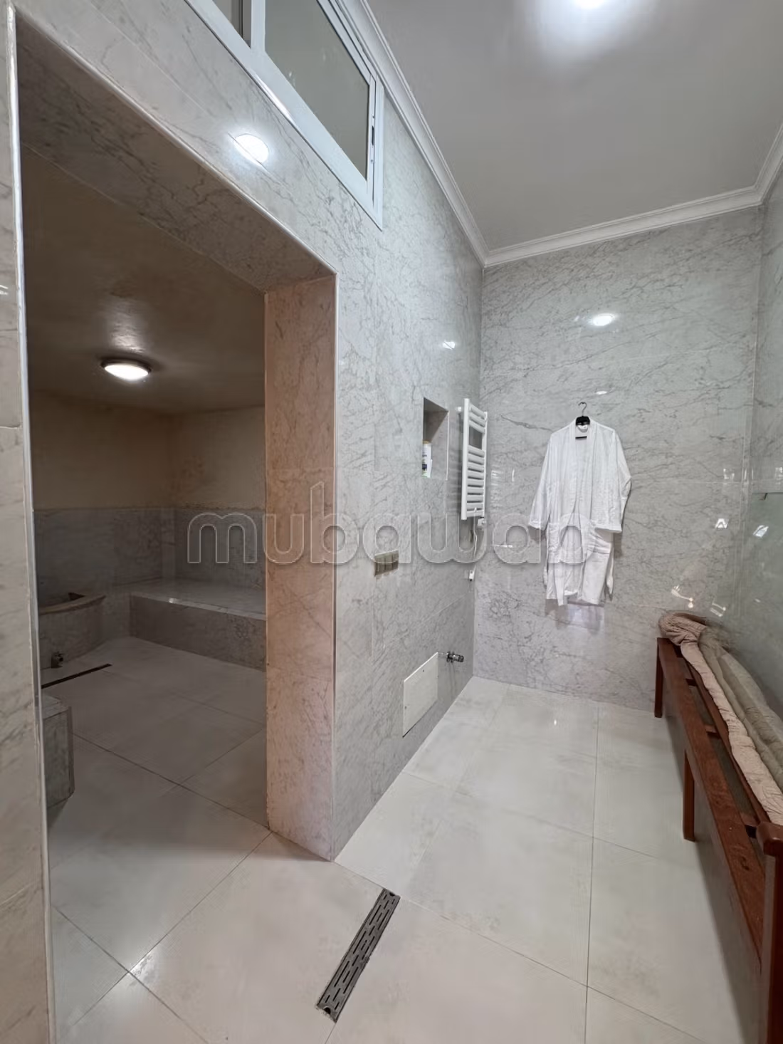Villa de lujo en venta en Tanja Balia. Área total 300 m². Bien amueblado