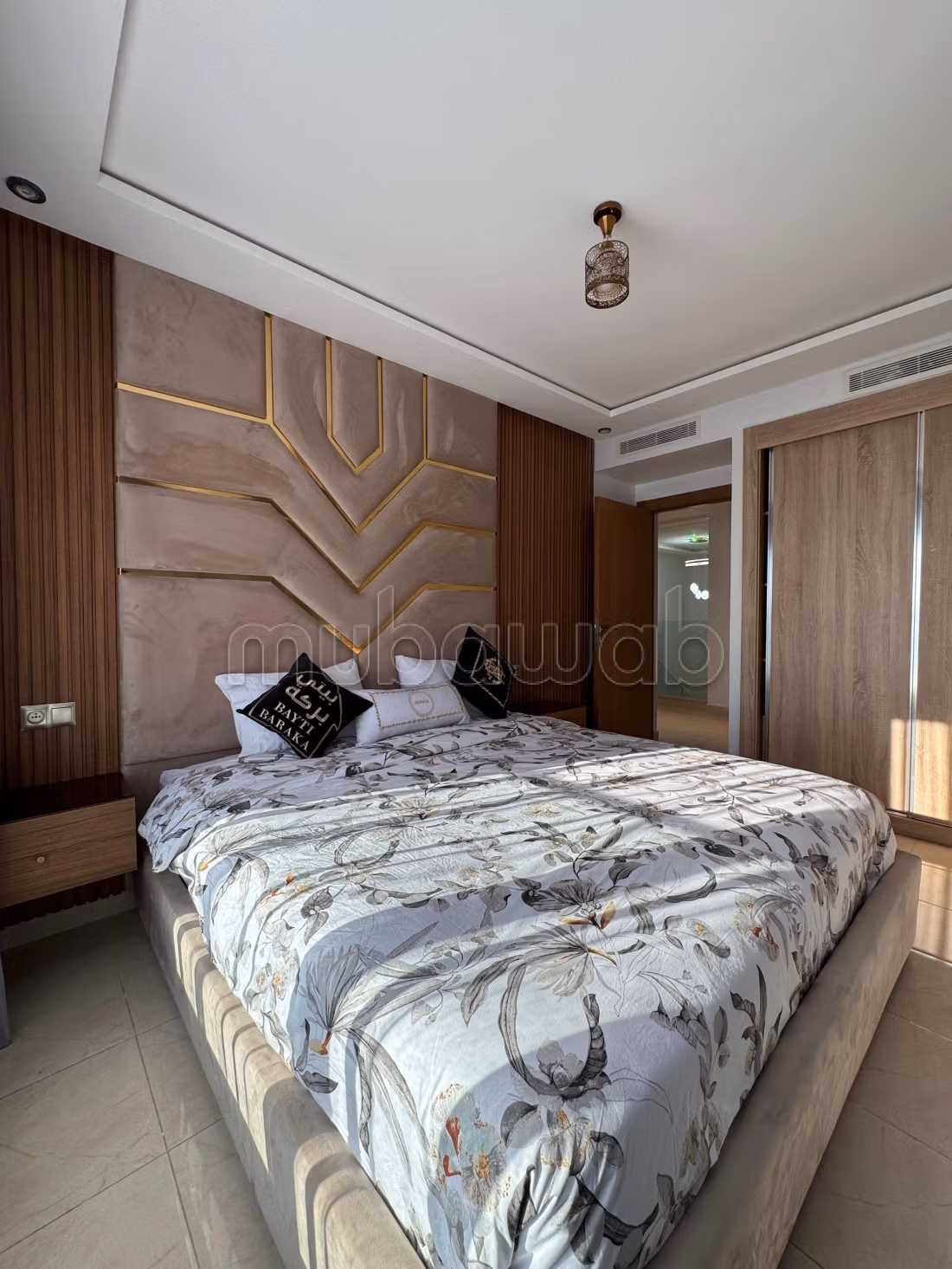 Villa de lujo en venta en Tanja Balia. Área total 300 m². Bien amueblado