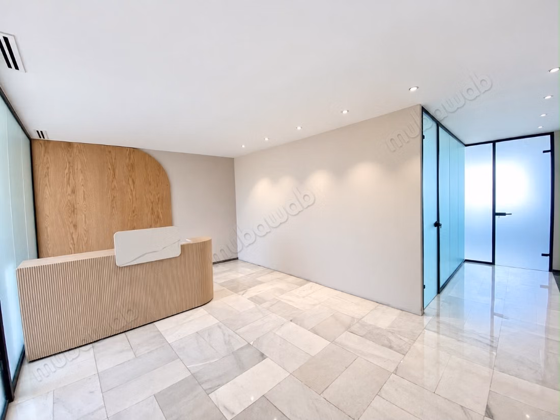 Office space 85 m² Bd La Corniche