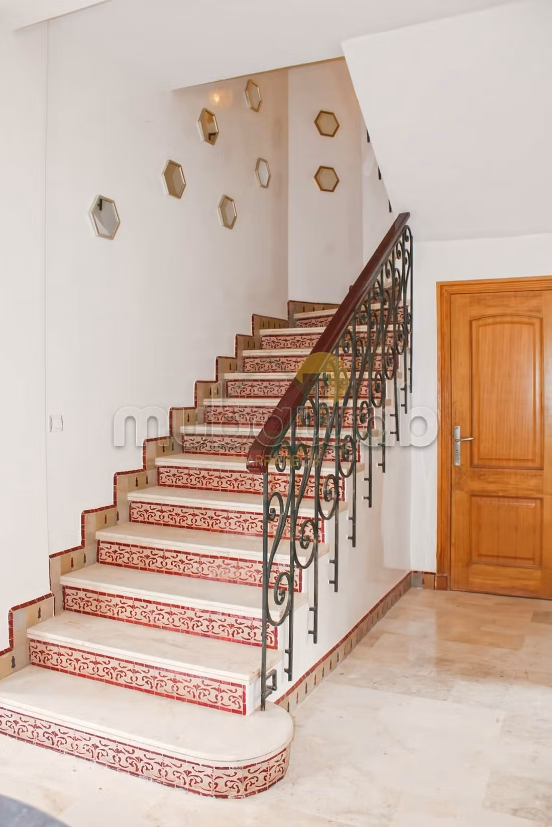 Villa non arredata in affitto a lungo termine