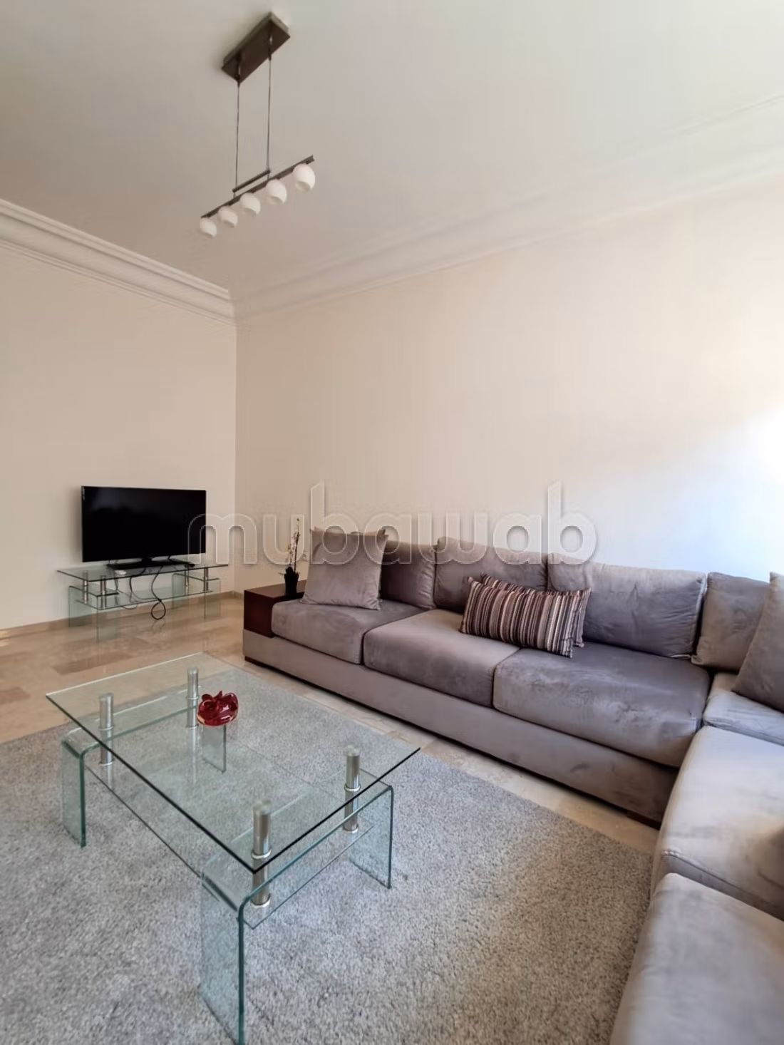 Très bel appartement en location à Maârif Extension. 2 chambres agréables. Parking et ascenseur — 3