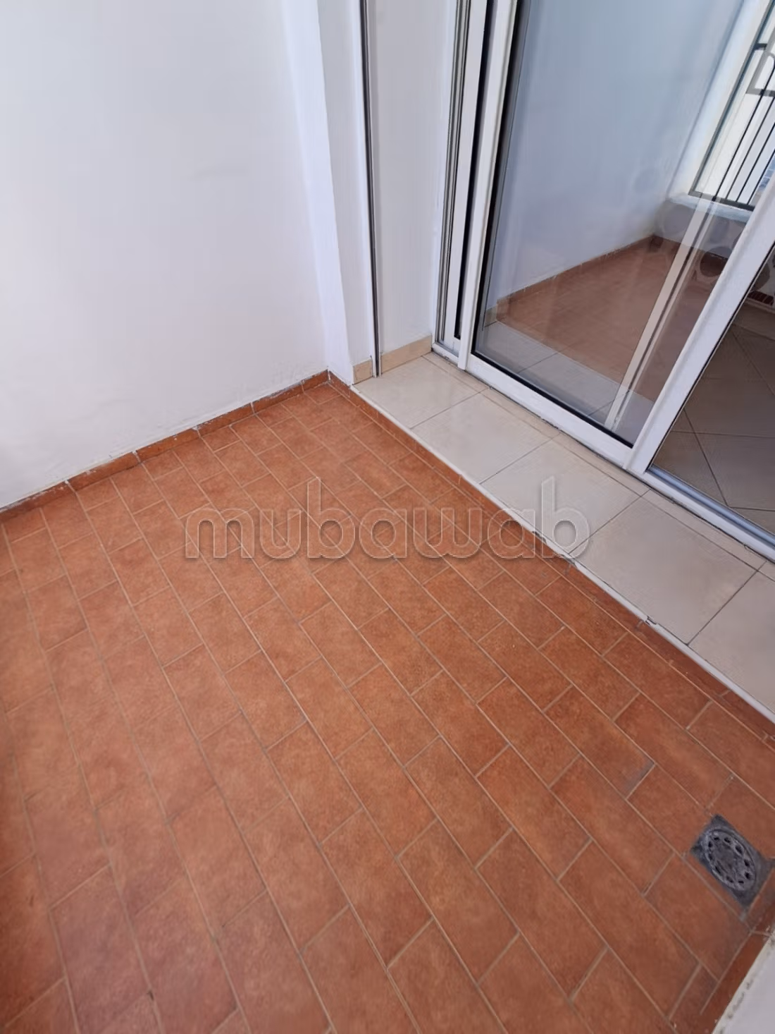 Très bel appartement en location à Maârif Extension. 2 chambres agréables. Parking et ascenseur — 6