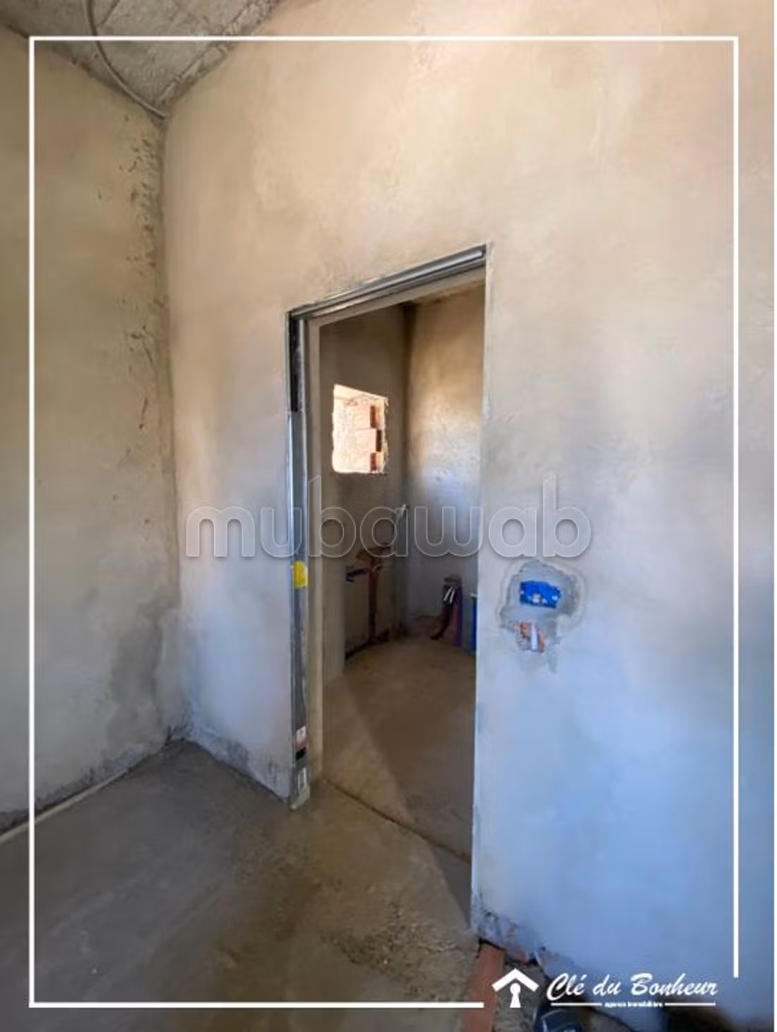 Un Beau Duplex S3 inachevé à Rue Du Parc