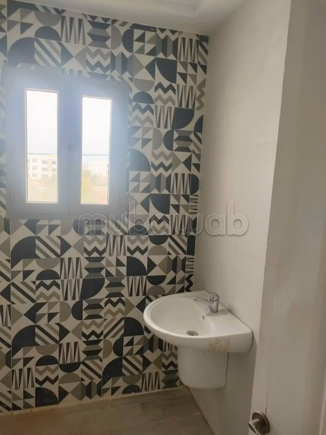 Etage de Villa neuf à Louer à Chotrana 3