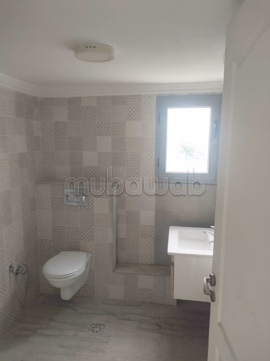 Etage de Villa neuf à Louer à Chotrana 3